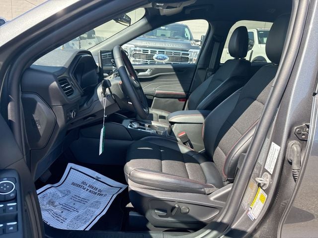 2025 Ford Escape Hybrid ST-Line