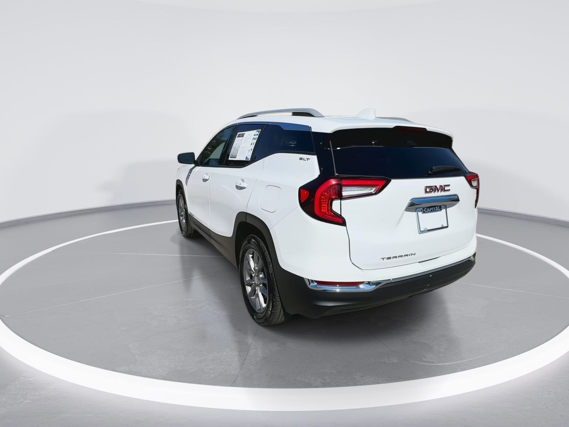 2022 GMC Terrain SLT