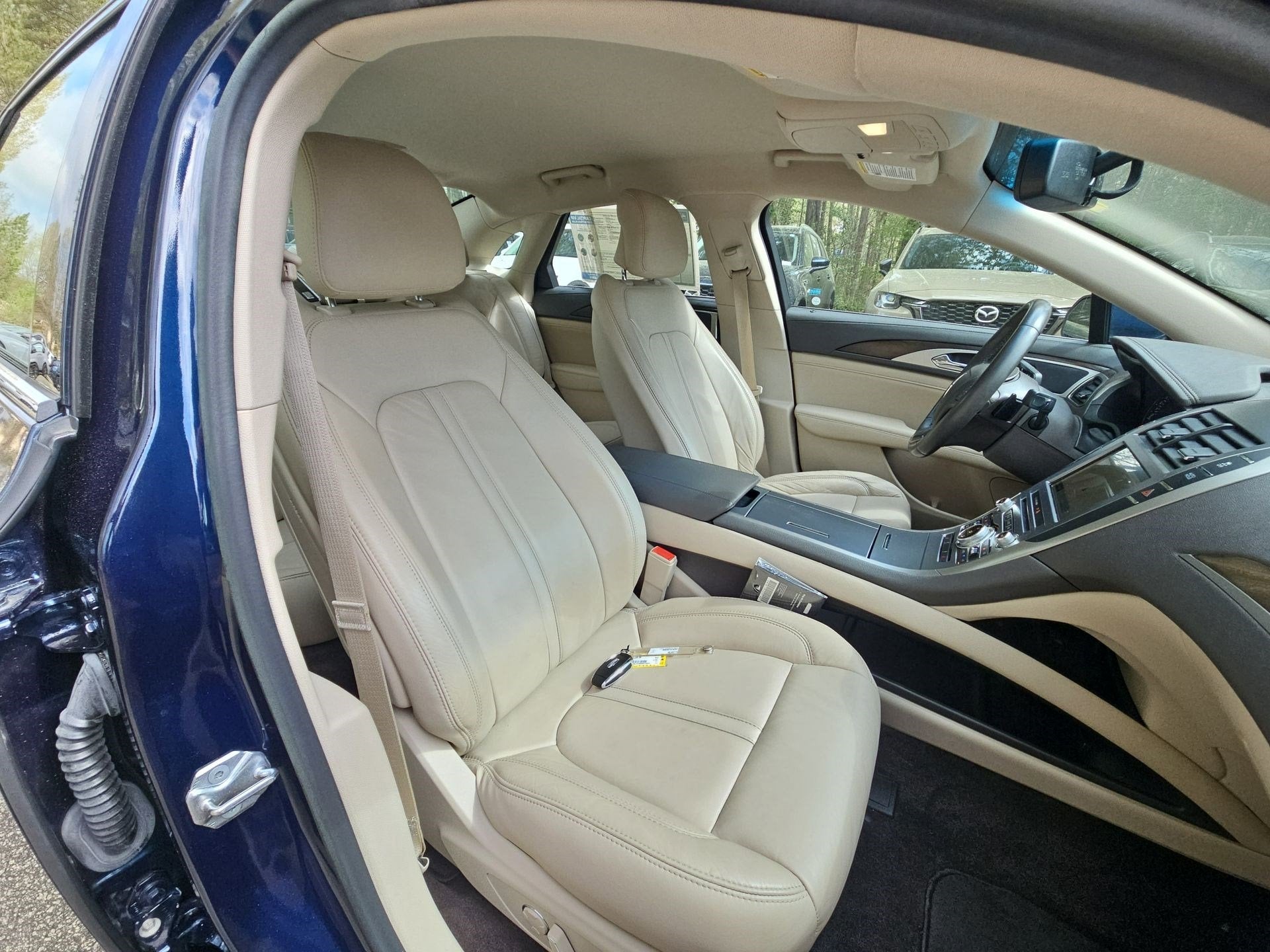 2017 Lincoln MKZ Select