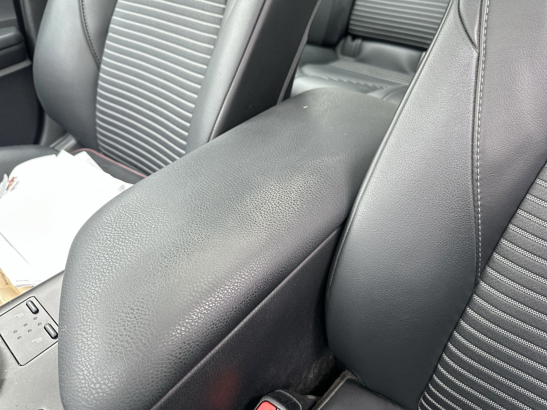 2021 Toyota Camry Hybrid SE