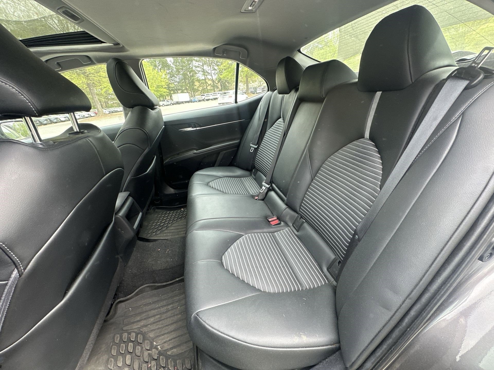 2021 Toyota Camry Hybrid SE