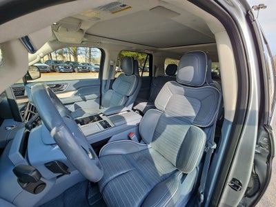 2022 Lincoln Navigator L Black Label