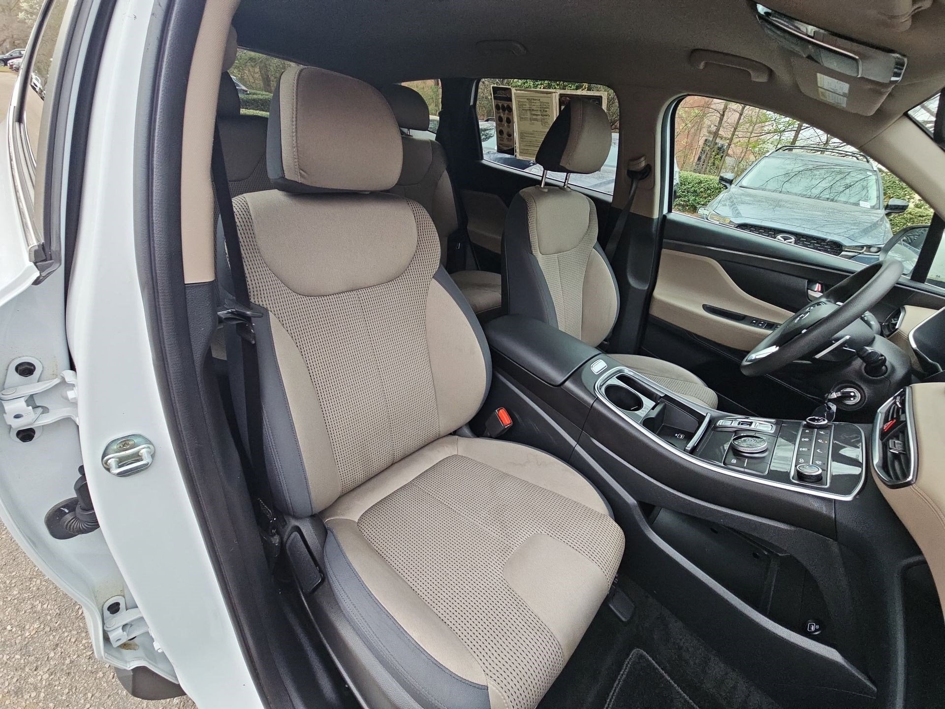 2022 Hyundai Santa Fe SE