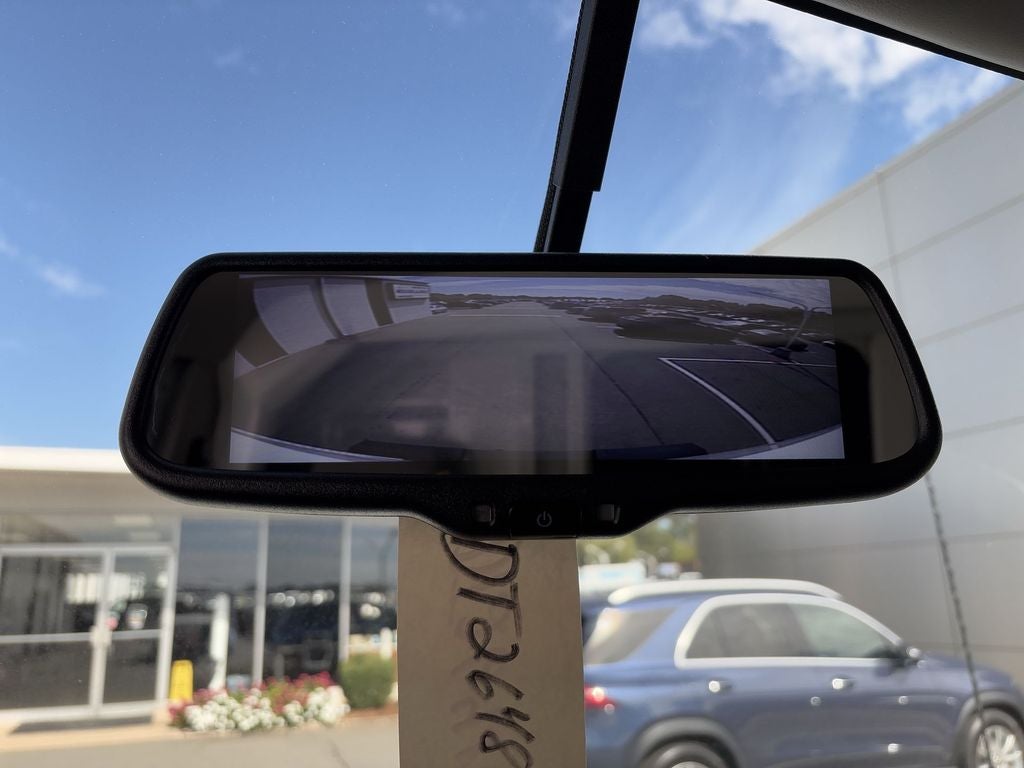 2025 Ford E-350SD Base Cutaway