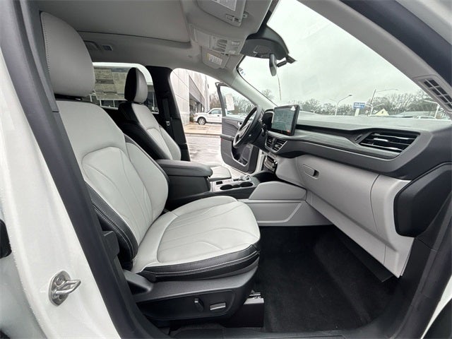 2025 Ford Escape Plug-In Hybrid Base