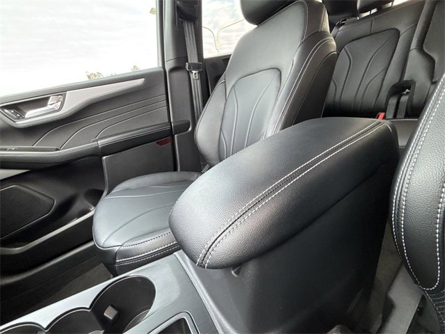 2025 Ford Escape Plug-In Hybrid Base