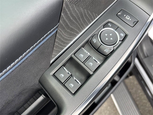 2025 Ford F-250SD Platinum