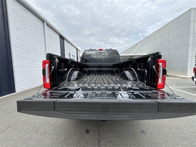 2025 Ford F-250SD Platinum