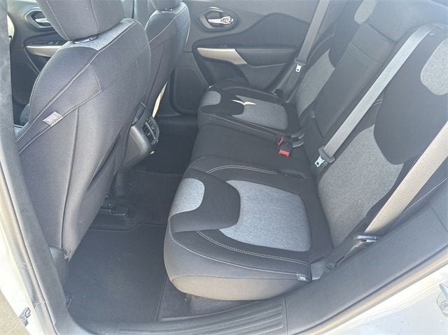 2017 Jeep Cherokee Altitude