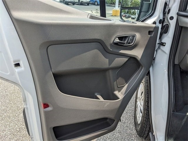 2022 Ford Transit Passenger Wagon XLT