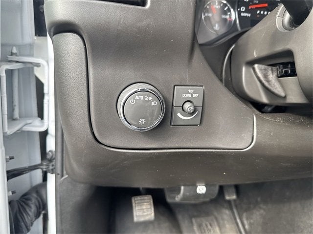 2024 Chevrolet Express Passenger LT