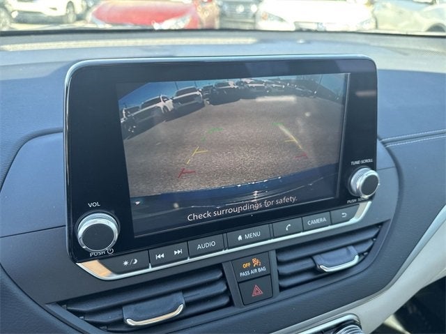 2022 Nissan Altima 2.5 SV