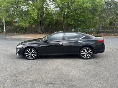 2019 Nissan Altima 2.5 Platinum