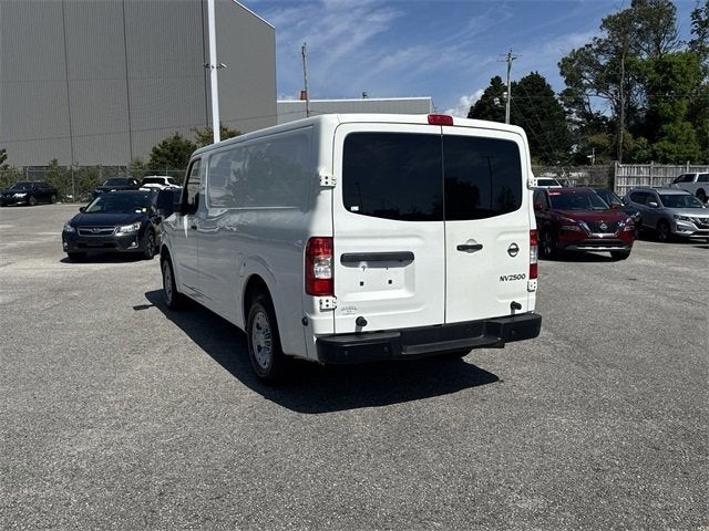 2021 Nissan NV Cargo SV