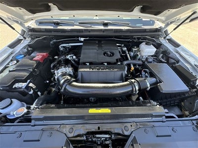 2024 Nissan Frontier SL