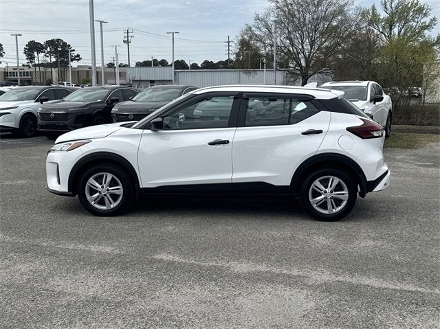 2024 Nissan Kicks S