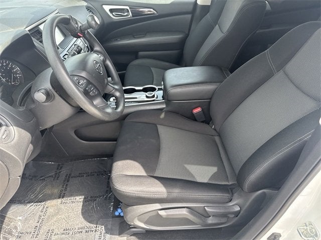 2018 Nissan Pathfinder S