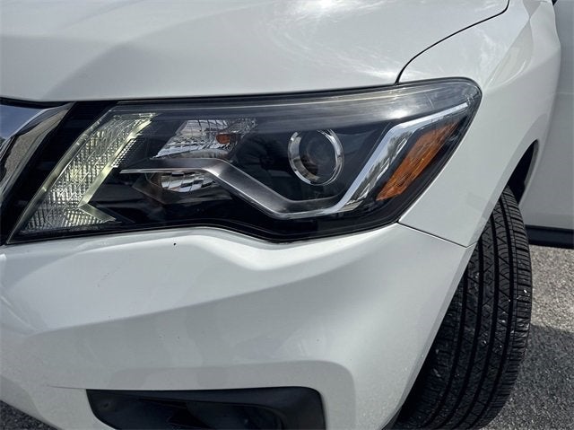 2018 Nissan Pathfinder S