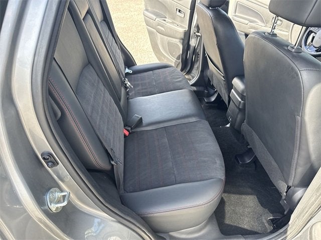 2023 Mitsubishi Outlander Sport Base