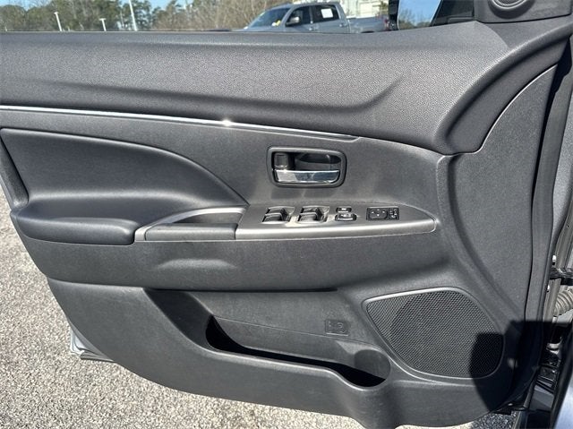 2023 Mitsubishi Outlander Sport Base