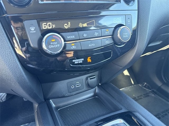 2021 Nissan Rogue Sport SV