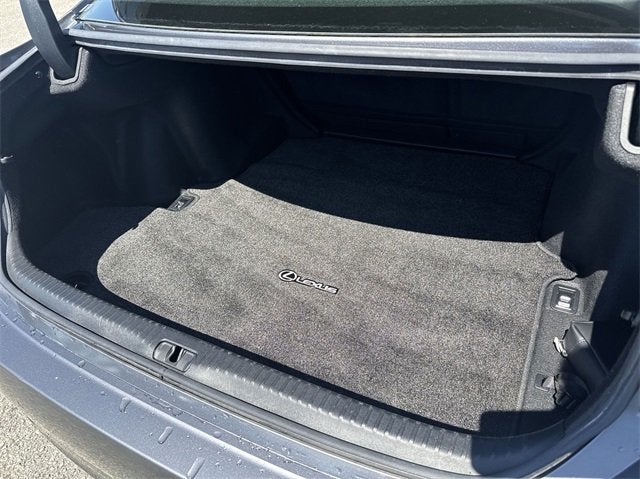 2016 Lexus RC 200t 200t