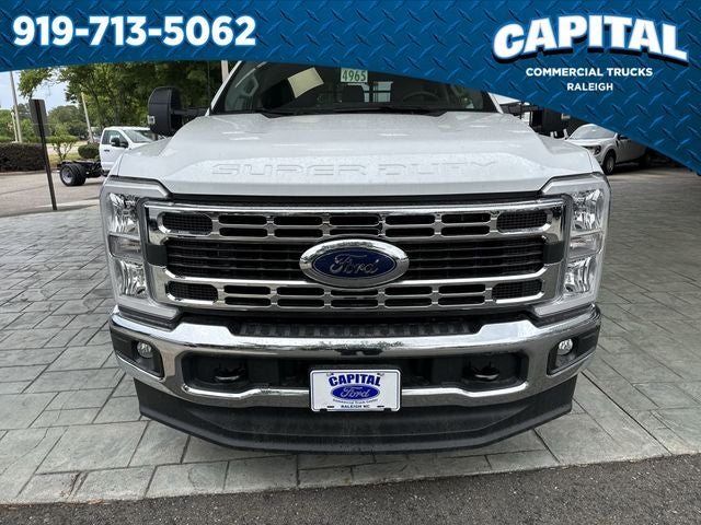 2026 Ford F-350SD GOOSENECK Commercial
