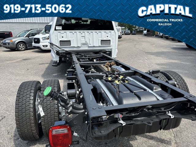 2025 Ford F-450SD XLT Commercial