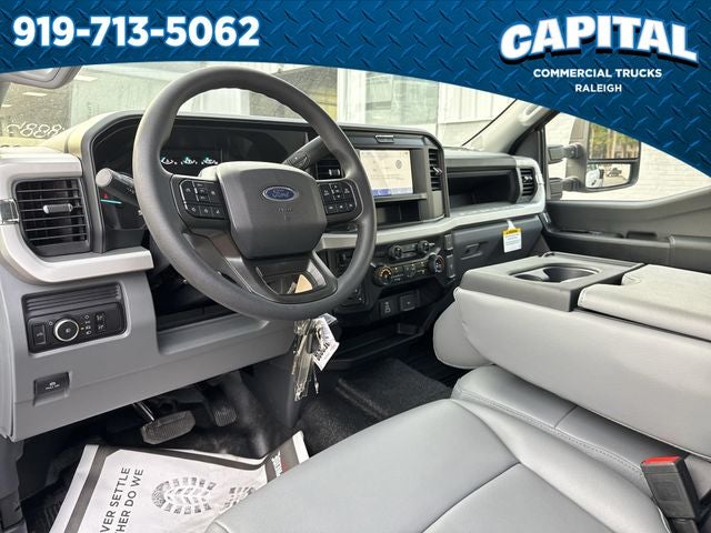 2026 Ford F-450SD GOOSENECK Commercial