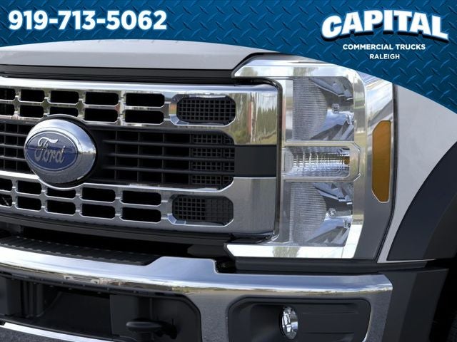 2026 Ford F-450SD ROUGHNECK Commercial