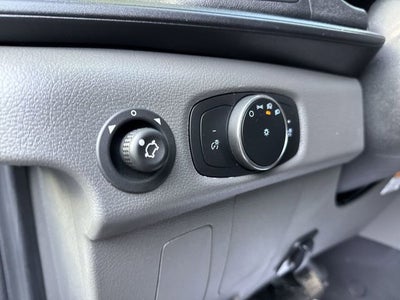 2026 Ford Transit-350 15FT BOX/RAMP Commercial