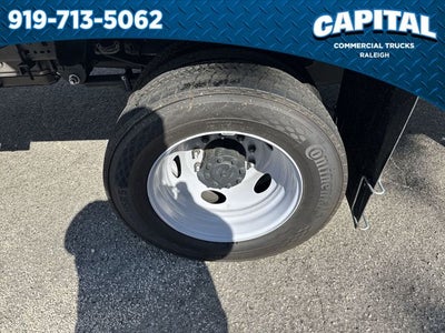 2025 Ford F-550SD 16FT BOX/LIFTGATE Commercial