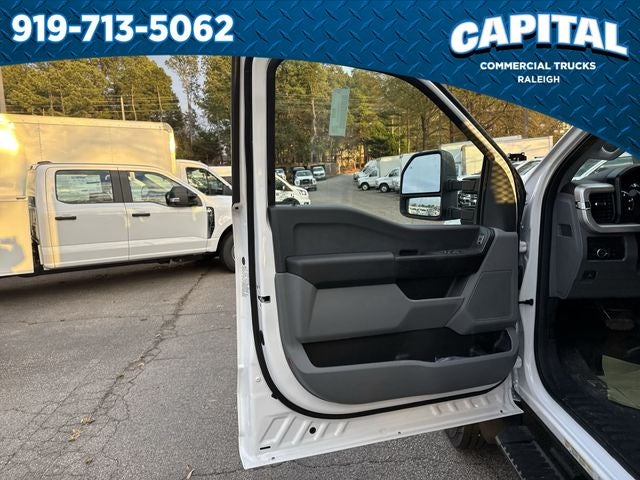 2025 Ford F-600SD 16FT DUMP/NO SIDES Commercial