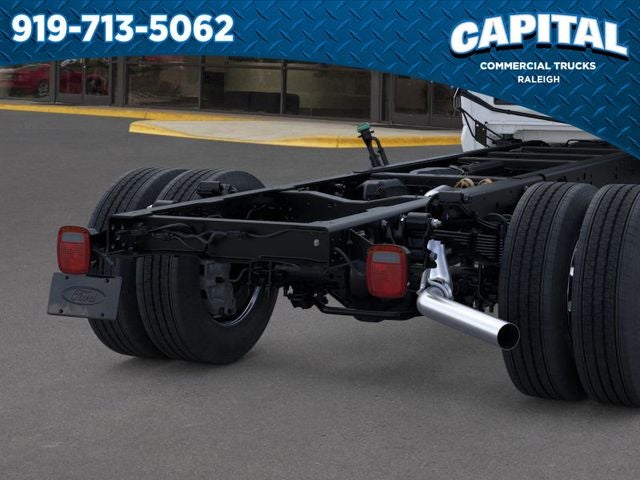 2025 Ford F-600SD XLT Commercial