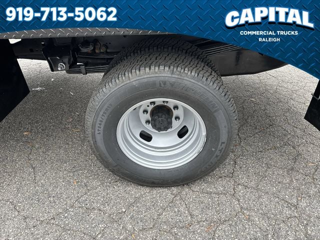 2024 Ford F-350SD FREEDOM BODY Commercial