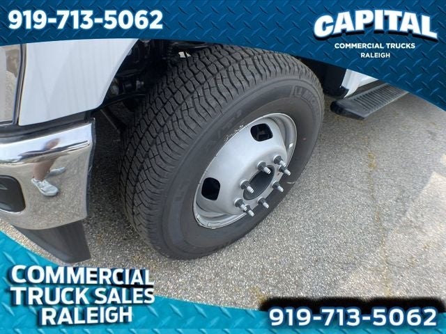 2023 Ford F-350SD FREEDOM BODY Commercial