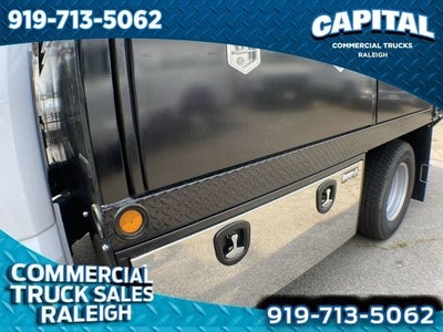 2023 Ford F-350SD FREEDOM BODY Commercial