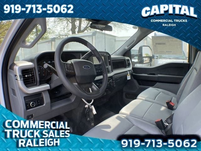 2023 Ford F-350SD FREEDOM BODY Commercial