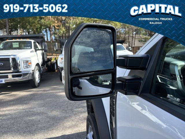 2026 Ford F-550SD 16FT BOX/LIFTGATE Commercial