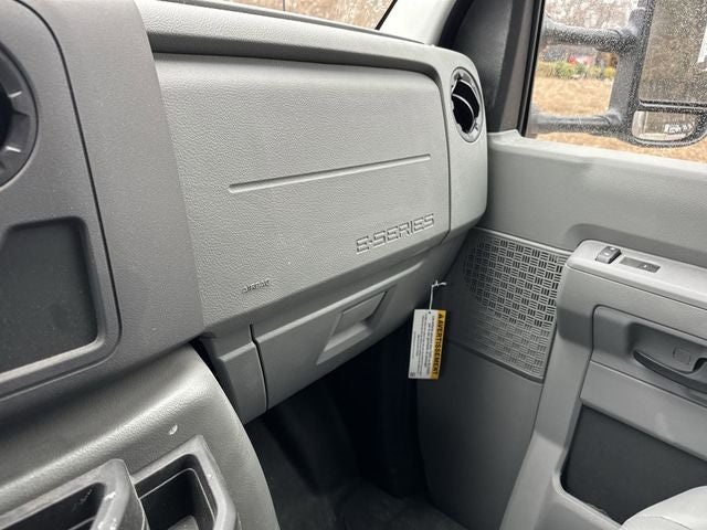 2025 Ford E-350SD 14FT BOX/SIDE DOOR Commercial