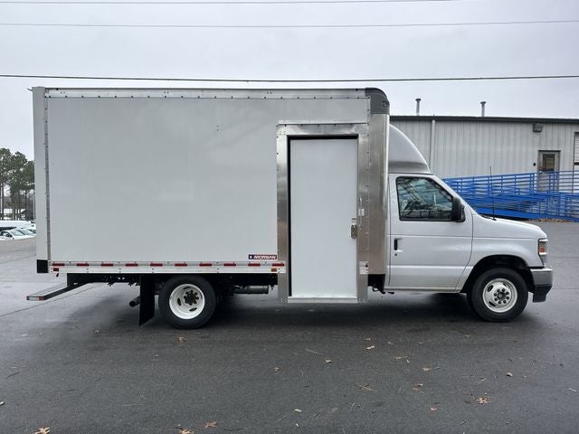 2025 Ford E-350SD 14FT BOX/SIDE DOOR Commercial