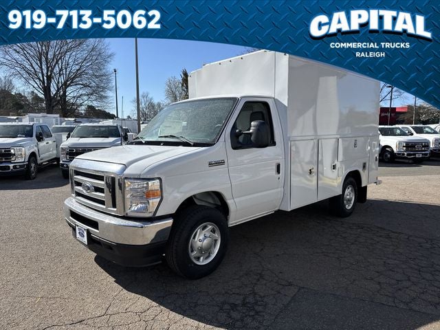 2025 Ford E-350SD ENCLOSED SERVICE BODY Commercial