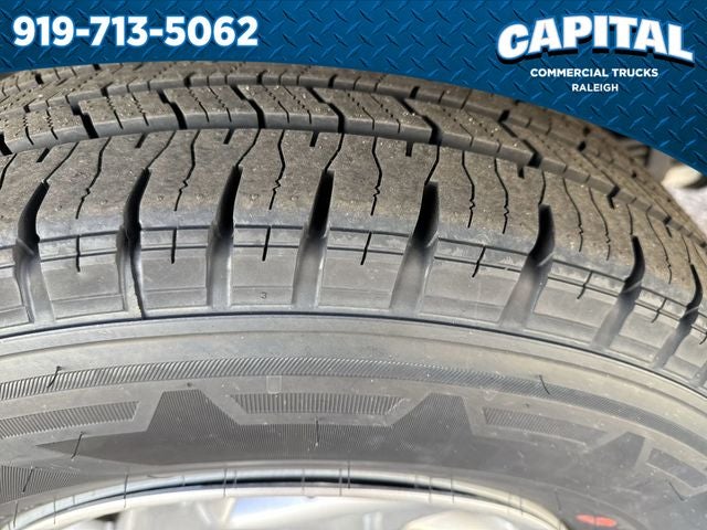 2025 Ford E-350SD ENCLOSED SERVICE BODY Commercial