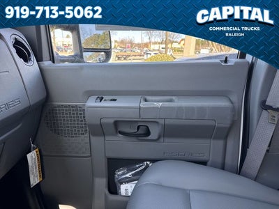 2025 Ford E-350SD ENCLOSED SERVICE BODY Commercial