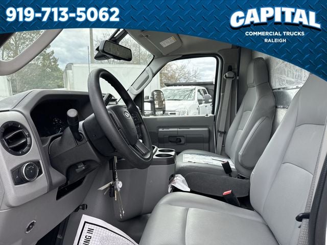 2025 Ford E-350SD 14FT BOX Commercial