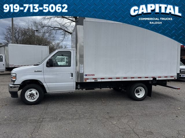 2025 Ford E-350SD 14FT BOX Commercial