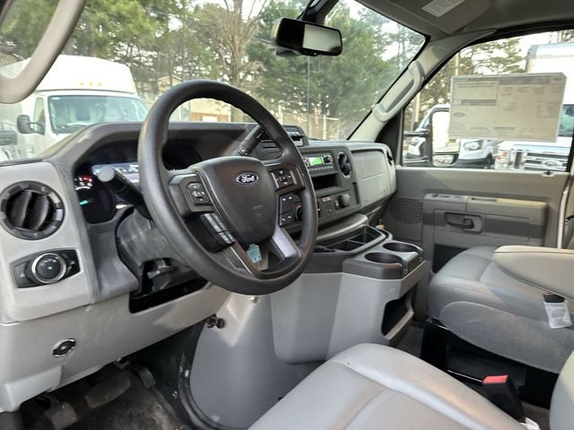 2025 Ford E-350SD 14FT BOX/SIDE DOOR Commercial