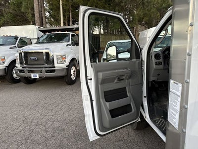 2025 Ford E-350SD 14FT BOX/SIDE DOOR Commercial