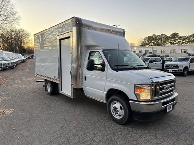 2025 Ford E-350SD 14FT BOX/SIDE DOOR Commercial