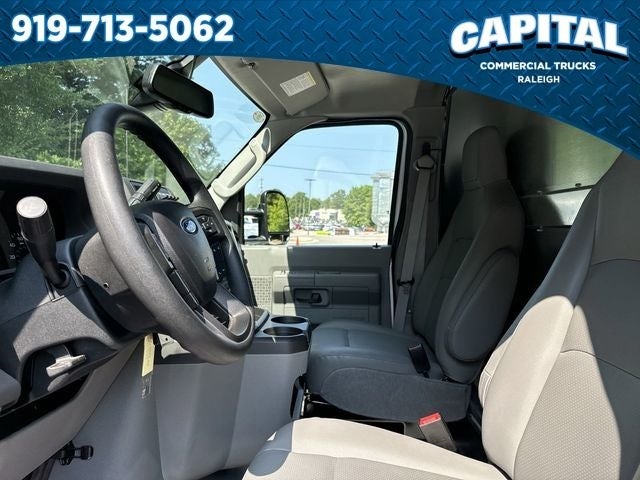 2025 Ford E-350SD 14FT BOX Commercial